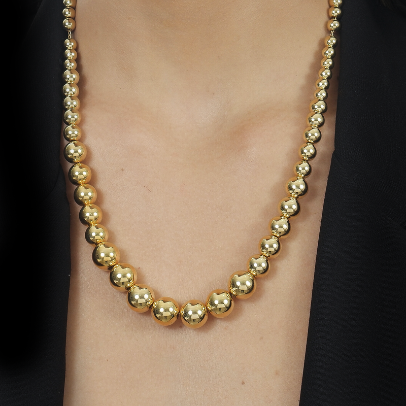 Colar Dourado de Bolas Crescentes Davyma