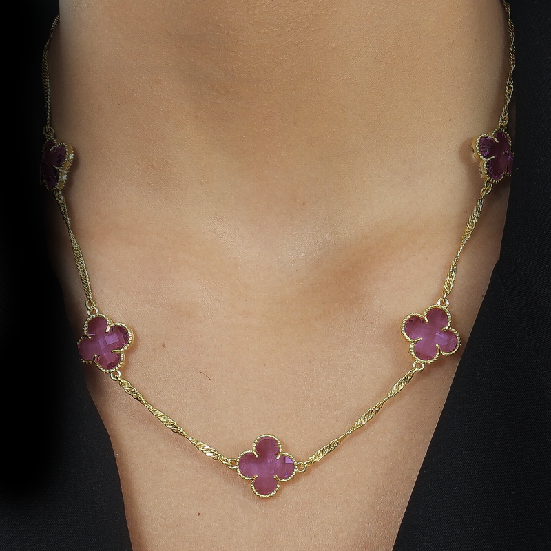 Colar Dourado 5 Trevos Rosa Davyma