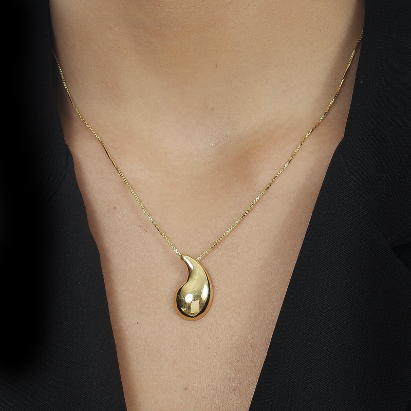 Colar Dourado de Gota Curvada Davyma