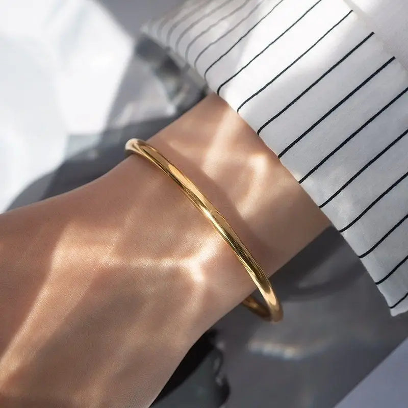 Pulseira De Punho Skylly  De Aço Inoxidável Dourada Para Mulheres