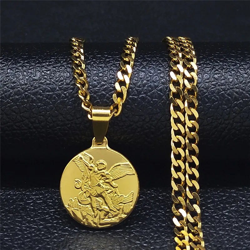 Corrente De Aço Com Pingente  Arcanjo São Miguel Com Detalhes Em Dourado
