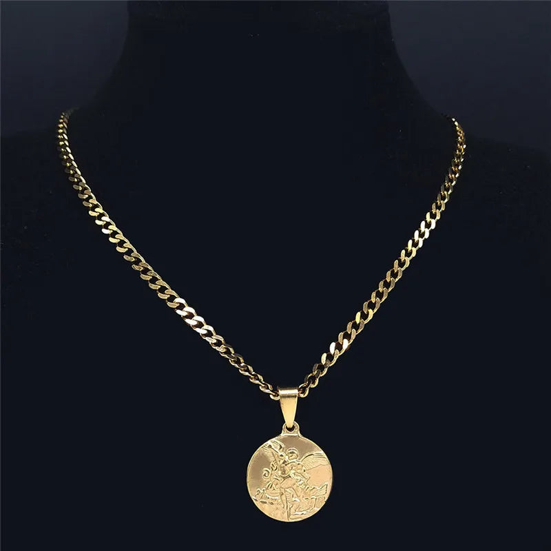 Corrente De Aço Com Pingente  Arcanjo São Miguel Com Detalhes Em Dourado
