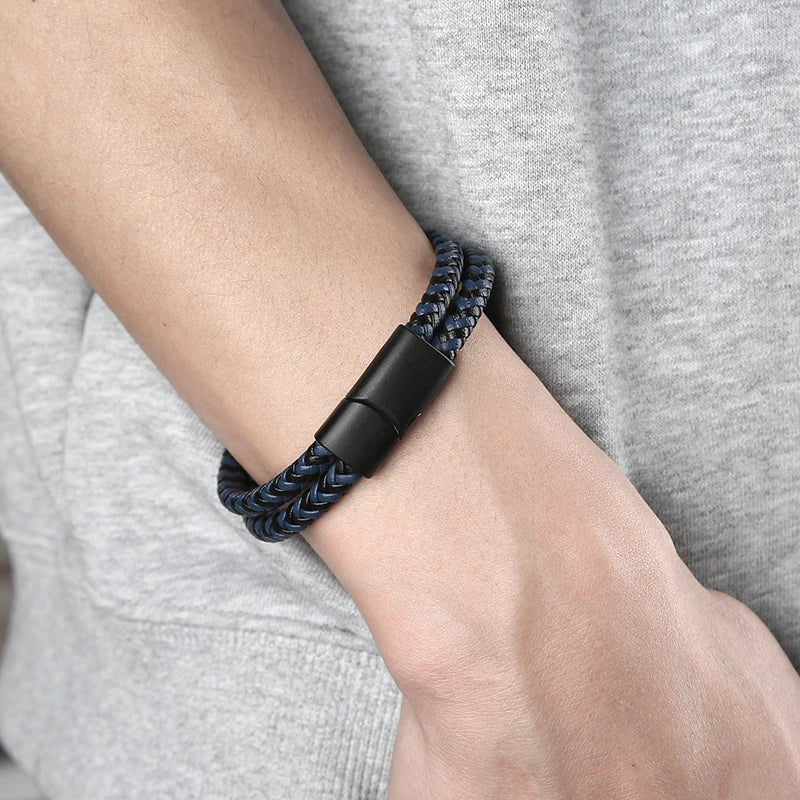 Pulseiras e braceletes de couro genuíno 2024