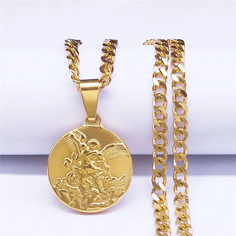 Corrente De Aço Com Pingente  Arcanjo São Miguel Com Detalhes Em Dourado